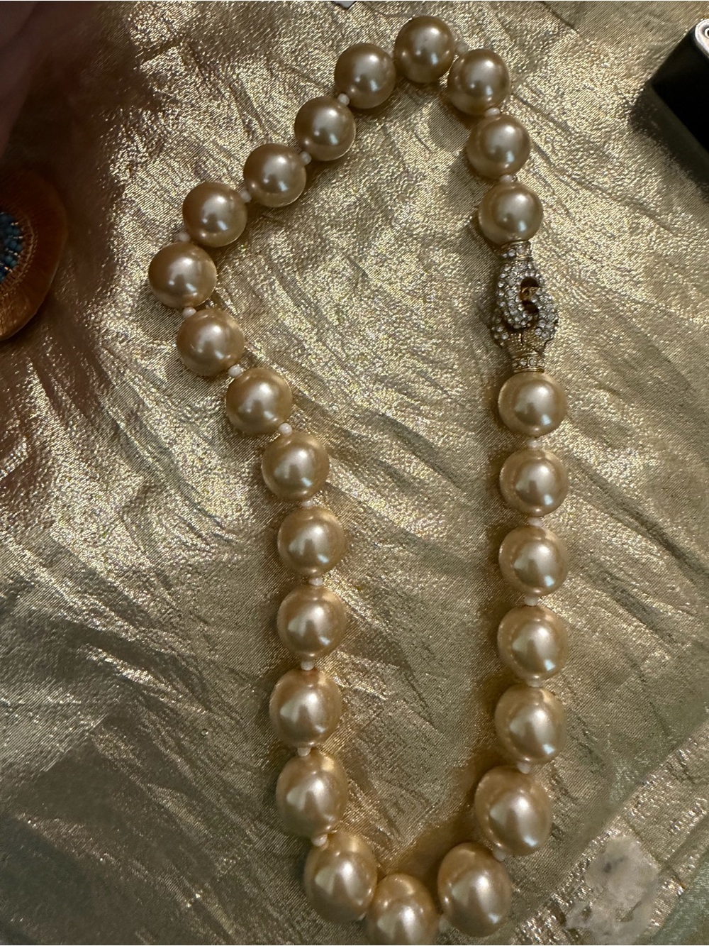 Spring Street Champagne Pearl Necklace with Crystal Clasp